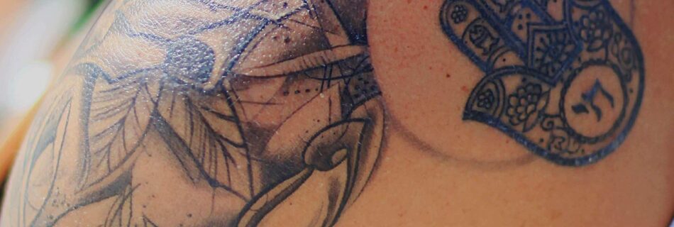 The Pros and Cons of Dry Healing a New Tattoo